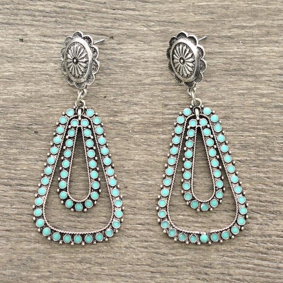 Jewelry - Western Teardrop Turquoise Dangle Post Earrings
